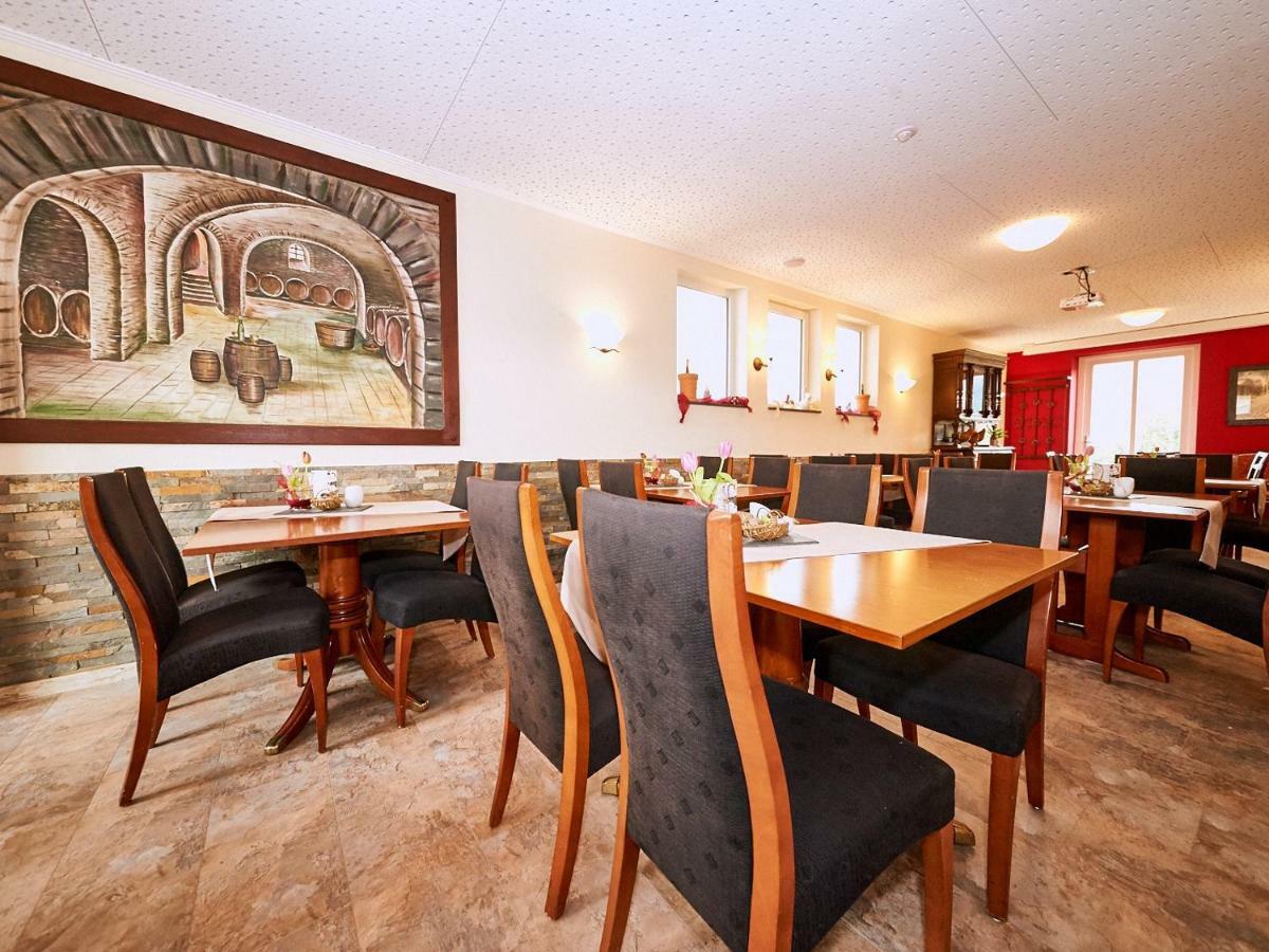 Ferienwohnung-Vinothek Keifer Kinheim Bagian luar foto
